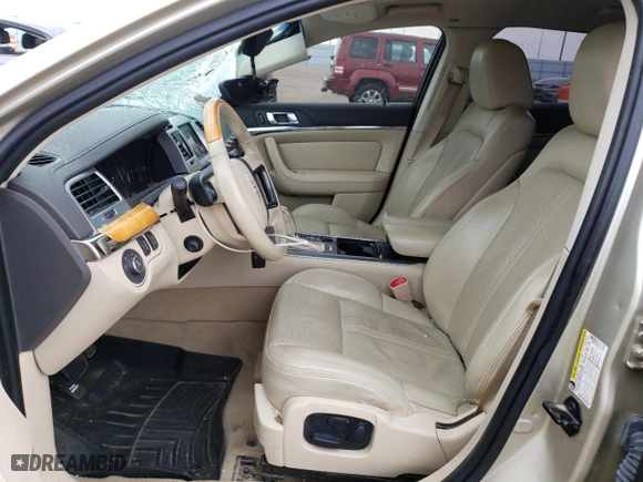 2010 Lincoln MKS with VIN 1LNHL9DR3AG613774, listed as a Copart auction lot 68419174 with 191,244 mi miles and Salvage Title. Bid and sale history available at carsss.com. Image 7.