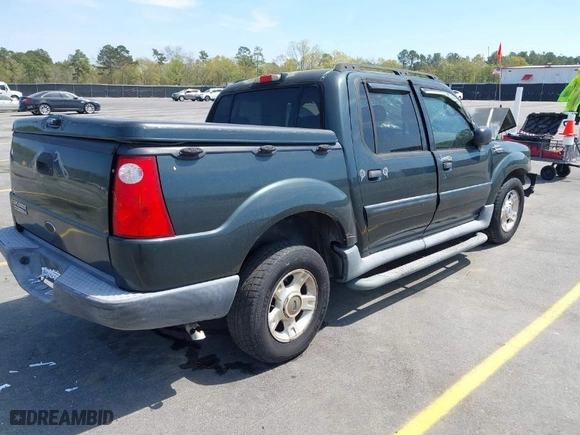 2004 Ford Explorer Sport Trac XLS with VIN 1FMZU67K24UA13302, listed as a IAAI auction lot 41897167 with 1 mi miles. Bid and sale history available at carsss.com. Image 4.