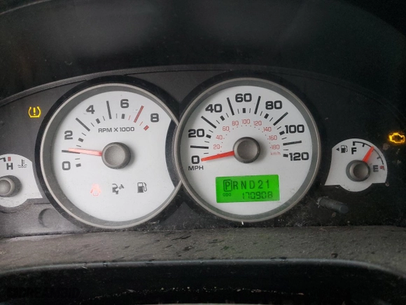 2007 Ford Escape XLT with VIN 1FMCU93167KA93496, listed as a Copart auction lot 48530895 with 170,908 mi miles and Salvage Title. Bid and sale history available at carsss.com. Image 9.