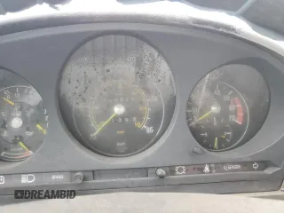 1981 Mercedes-Benz 380 380SL with VIN WDBBA45A1BB004630, listed as a Copart auction lot 87215664 with 8,882 mi miles and Salvage Title. Bid and sale history available at carsss.com. Image 9.
