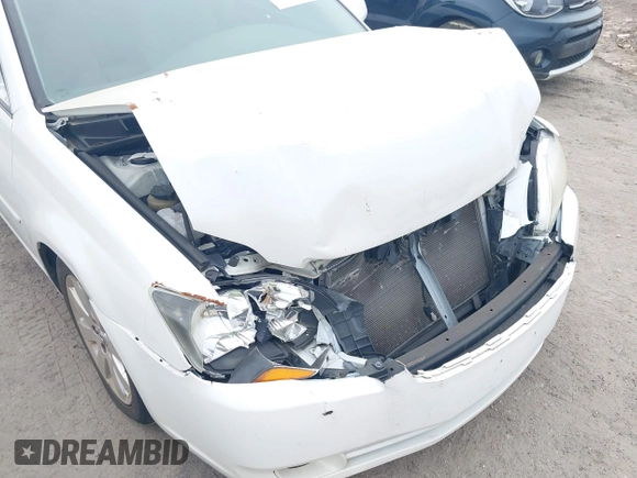 2006 Toyota Avalon XL with VIN 4T1BK36B46U156732, listed as a IAAI auction lot 41946773 with 203,343 mi miles. Bid and sale history available at carsss.com. Image 12.