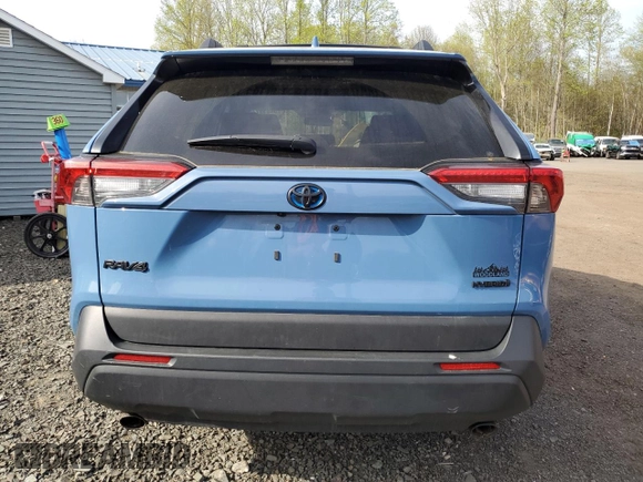 2023 Toyota RAV4 Hybrid XLE with VIN 2T3UWRFV1PW151099, listed as a Copart auction lot 54899775 with 83,437 mi miles and Salvage title. Bid and sale history available at DreamBid. Image 6.