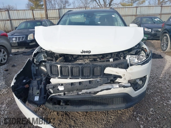 2021 Jeep Compass Latitude z VIN 3C4NJCBB4MT603884, wystawiony jako IAAI lot #41486227 z przebiegiem 72 567 mil mil oraz . Historia ofert i sprzedaży dostępna na DreamBid. Obrazek 12.
