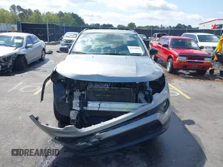 2022 Jeep Compass Latitude with VIN 3C4NJCBB3NT188428, listed as a IAAI auction lot 41930096 with 37,085 mi miles and . Bid and sale history available at DreamBid. Image 12.