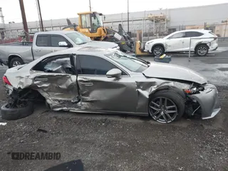 2015 Lexus IS 250 with VIN JTHBF1D26F5064322, listed as a IAAI auction lot 42421491 with 112,816 mi miles and . Bid and sale history available at DreamBid. Image 14.