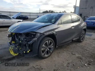 2021 Lexus UX with VIN JTHX3JBHXM2040576, listed as a Copart auction lot 83983914 with 28,897 mi miles and Salvage Title. Bid and sale history available at carsss.com. Image 1.
