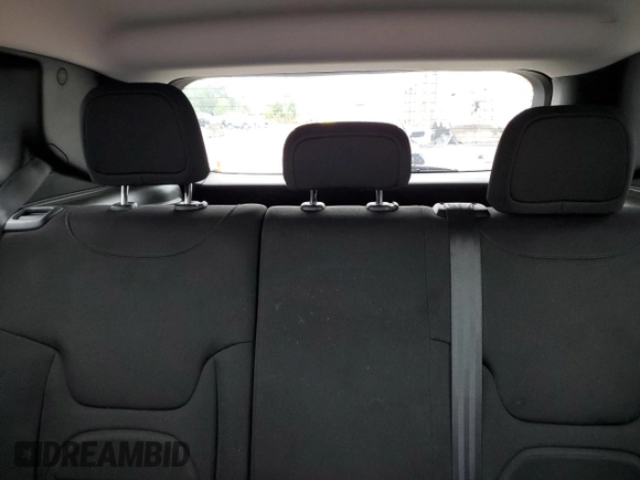 2018 Jeep Renegade Latitude with VIN ZACCJABB1JPH47472, listed as a Copart auction lot 58710965 with 212,772 mi miles and Salvage title. Bid and sale history available at DreamBid. Image 10.