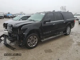 2008 Lincoln Navigator with VIN 5LMFL28528LJ19894, listed as a Copart auction lot 47608635 with 250,569 mi miles and Salvage title. Bid and sale history available at DreamBid. Image 1.