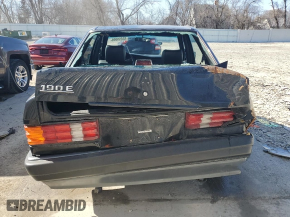 1993 Mercedes-Benz 190 z VIN WDBDA28D1PG007363, wystawiony jako Copart lot #53259095 z przebiegiem 85 393 mil mil oraz Nie do naprawy • Non repairable. Historia ofert i sprzedaży dostępna na DreamBid. Obrazek 6.