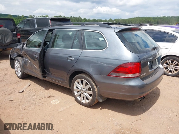 2013 Volkswagen Jetta TDI w/Sunroof & Nav with VIN 3VWPL7AJXDM666918, listed as a IAAI auction lot 42440688 with 149,587 mi miles and . Bid and sale history available at DreamBid. Image 3.