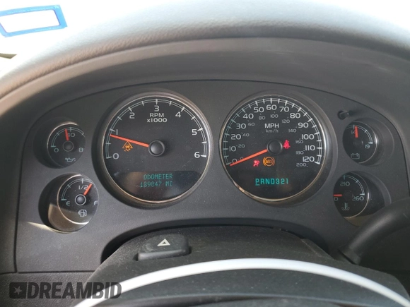 2008 Chevrolet Suburban LTZ with VIN 3GNFC16J18G179705, listed as a Copart auction lot 67915664 with 189,847 mi miles and Salvage Title. Bid and sale history available at carsss.com. Image 9.