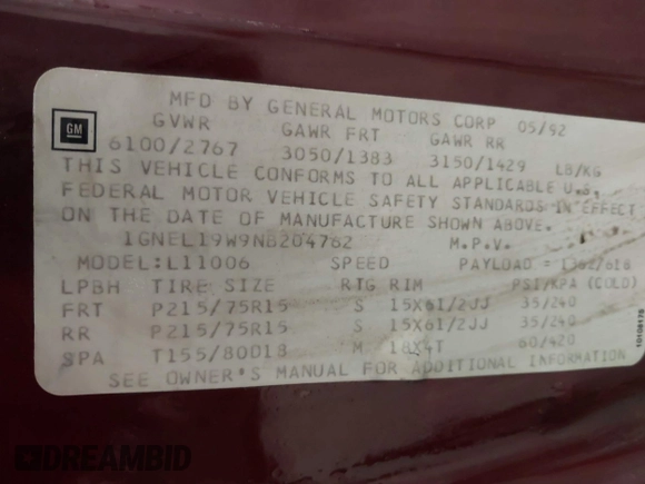 1992 Chevrolet Astro with VIN 1GNEL19W9NB204762, listed as a IAAI auction lot 41978439 with 107,613 mi miles. Bid and sale history available at carsss.com. Image 9.