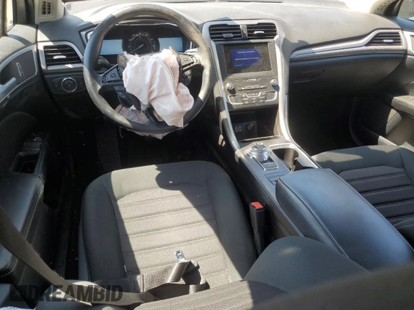 2020 Ford Fusion SE z VIN 3FA6P0HD3LR252722, wystawiony jako Copart lot #54243945 z przebiegiem 29 076 mil mil oraz Szkoda całkowita • Salvage title. Historia ofert i sprzedaży dostępna na DreamBid. Obrazek 8.