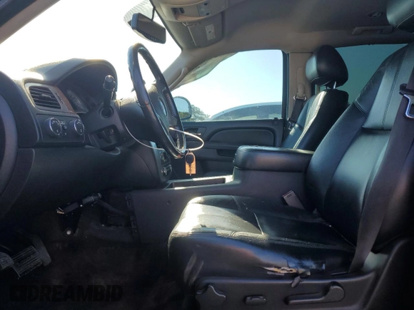 2012 GMC Yukon XL SLT with VIN 1GKS2KE7XCR123703, listed as a Copart auction lot 47031385 with 80,608 mi miles and Salvage Title. Bid and sale history available at carsss.com. Image 7.
