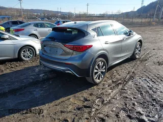 2017 Infiniti QX30 Luxury with VIN SJKCH5CR1HA020547, listed as a IAAI auction lot 41500509 with 64,263 mi miles. Bid and sale history available at carsss.com. Image 4.