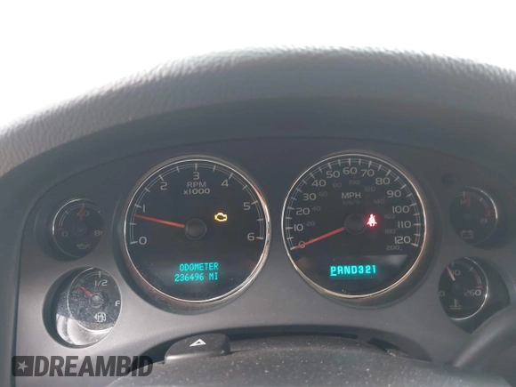 2007 Chevrolet Avalanche 1LT with VIN 3GNEC12057G202104, listed as a IAAI auction lot 41527646 with 236,496 mi miles and . Bid and sale history available at DreamBid. Image 7.