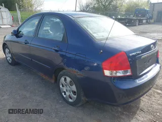 2008 Kia Spectra EX with VIN KNAFE122085533249, listed as a IAAI auction lot 42105666 with 178,984 mi miles. Bid and sale history available at carsss.com. Image 3.