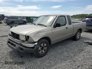 2000 Nissan Frontier XE with VIN 1N6DD26S7YC429850, listed as a Copart auction lot 54327055 with 180,300 mi miles and Salvage title. Bid and sale history available at DreamBid. Image 1.