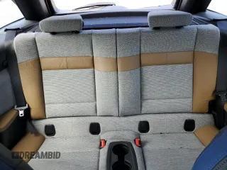 2017 BMW i3 z VIN WBY1Z8C32HV890898, wystawiony jako Copart lot #57968095 z przebiegiem 76 806 mil mil oraz Szkody całkowita. Historia ofert i sprzedaży dostępna na DreamBid. Obrazek 10.