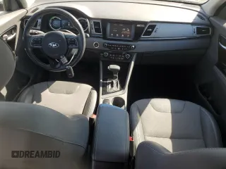 2017 Kia Niro EX with VIN KNDCC3LC8H5037260, listed as a Copart auction lot 48486795 with 58,025 mi miles and Salvage Title. Bid and sale history available at carsss.com. Image 8.
