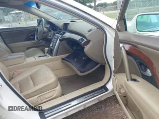 2008 Acura RL Tech Pkg with VIN JH4KB16658C000637, listed as a IAAI auction lot 42094677 with 1 mi miles. Bid and sale history available at carsss.com. Image 5.