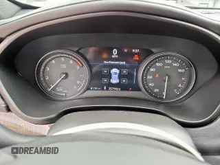 2019 Cadillac XT4 FWD Premium Luxury с VIN 1GYFZCR47KF187612, выставлен на аукционе Copart как лот 58208585 с пробегом 35 794 миль миль и Чистый • Clean title. История ставок и продаж доступна на DreamBid. Изображение 9.
