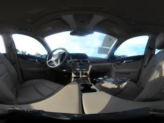 2012 Mercedes-Benz C 350 Sport с VIN WDDGF5HB0CR196754, выставлен на аукционе IAAI как лот 42581471 с пробегом 86 265 миль миль и . История ставок и продаж доступна на DreamBid. Изображение 18.