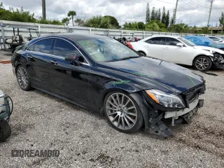 2018 Mercedes-Benz CLS-Class CLS 550 with VIN WDDLJ7DB5JA204213, listed as a Copart auction lot 68609093 with 85,435 mi miles. Bid and sale history available at carsss.com. Image 4.