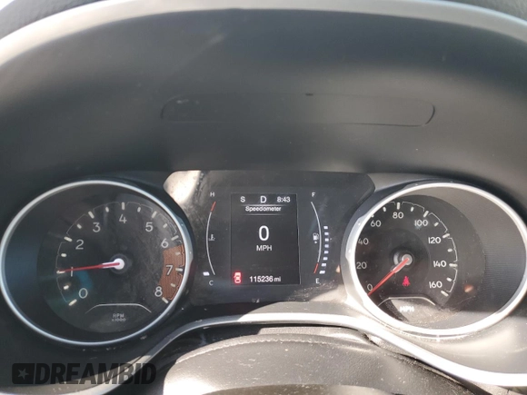 2018 Jeep Compass Latitude z VIN 3C4NJDBB8JT245898, wystawiony jako Copart lot #54578425 z przebiegiem 115 236 mil mil oraz Szkoda całkowita • Salvage title. Historia ofert i sprzedaży dostępna na DreamBid. Obrazek 9.