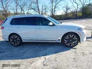 2020 BMW X7 xDrive40i with VIN 5UXCW2C05L9C18696, listed as a IAAI auction lot 41598890 with 102,599 mi miles. Bid and sale history available at carsss.com. Image 13.