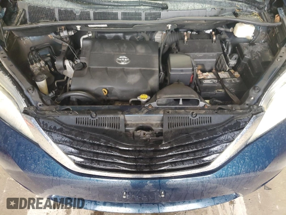 2011 Toyota Sienna LE with VIN 5TDJK3DC7BS016720, listed as a Copart auction lot 52746125 with 117,617 mi miles and Salvage Title. Bid and sale history available at carsss.com. Image 13.
