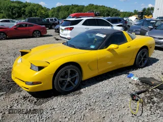 2002 Chevrolet Corvette with VIN 1G1YY22G525135359, listed as a Copart auction lot 68441264 with 179,580 mi miles and Salvage Title. Bid and sale history available at carsss.com. Image 1.