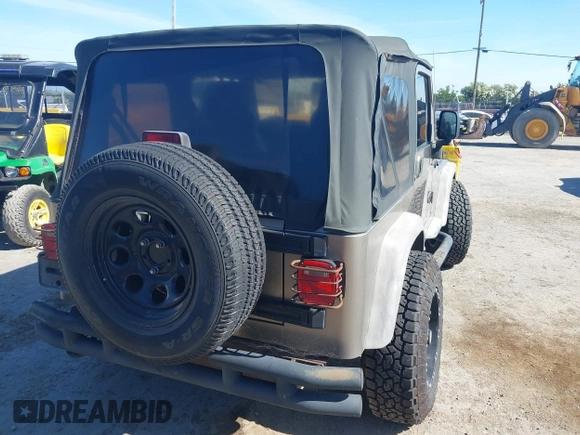 2006 Jeep Wrangler X with VIN 1J4FA39S06P716257, listed as a IAAI auction lot 42254870 with 94,114 mi miles and . Bid and sale history available at DreamBid. Image 4.