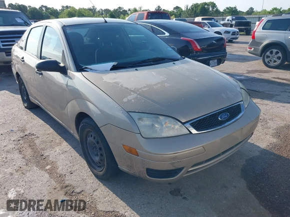 2006 Ford Focus S z VIN 1FAFP34N86W233472, wystawiony jako IAAI lot #42154557 z przebiegiem 150 143 mil mil oraz . Historia ofert i sprzedaży dostępna na DreamBid. Obrazek 1.