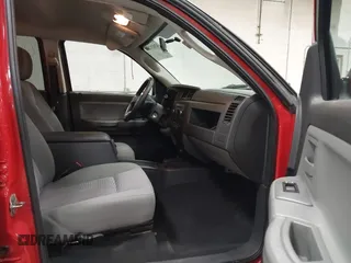 2011 Ram Dakota Big Horn с VIN 1D7RW3GP4BS701924, выставлен на аукционе IAAI как лот 42021226 с пробегом 68 233 миль миль и . История ставок и продаж доступна на DreamBid. Изображение 5.