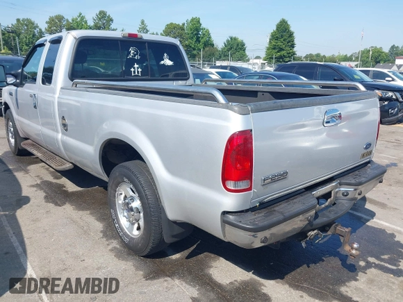 2005 Ford F-250 XL с VIN 1FTSX20Y75EC35883, выставлен на аукционе IAAI как лот 42548897 с пробегом 303 644 миль миль и . История ставок и продаж доступна на DreamBid. Изображение 3.