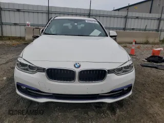 2017 BMW 3 Series 330i xDrive with VIN WBA8K3C54HK678592, listed as a Copart auction lot 66294144 with 103,894 mi miles and Salvage Title. Bid and sale history available at carsss.com. Image 5.
