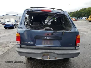 2000 Ford Explorer XLS z VIN 1FMZU62X7YZA65813, wystawiony jako Copart lot #72015374 z przebiegiem 372 066 mil mil oraz Nie do naprawy • Non repairable. Historia ofert i sprzedaży dostępna na DreamBid. Obrazek 6.