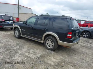 2007 Ford Explorer Eddie Bauer with VIN 1FMEU64E07UB08247, listed as a IAAI auction lot 42869884 with 222,186 mi miles and . Bid and sale history available at DreamBid. Image 3.