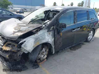 2013 Honda Odyssey Touring with VIN 5FNRL5H98DB003220, listed as a IAAI auction lot 41664729 with 1 mi miles. Bid and sale history available at carsss.com. Image 6.