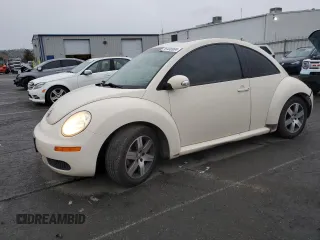 2006 Volkswagen New Beetle Coupe with VIN 3VWRG31C16M419846, listed as a Copart auction lot 86408964 with 149,961 mi miles and Salvage Title. Bid and sale history available at carsss.com. Image 1.