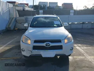 2011 Toyota RAV4 Ltd with VIN 2T3YF4DV5BW095202, listed as a IAAI auction lot 41732448 with 152,257 mi miles. Bid and sale history available at carsss.com. Image 12.