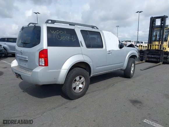 2012 Nissan Pathfinder SV with VIN 5N1AR1NB4CC620830, listed as a IAAI auction lot 41708052 with 1 mi miles. Bid and sale history available at carsss.com. Image 4.