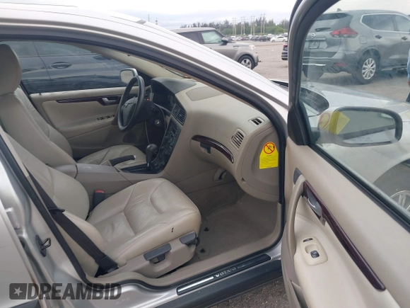 2004 Volvo S60 с VIN YV1RS61T842410353, выставлен на аукционе IAAI как лот 41880811 с пробегом 94 697 миль миль и . История ставок и продаж доступна на DreamBid. Изображение 5.