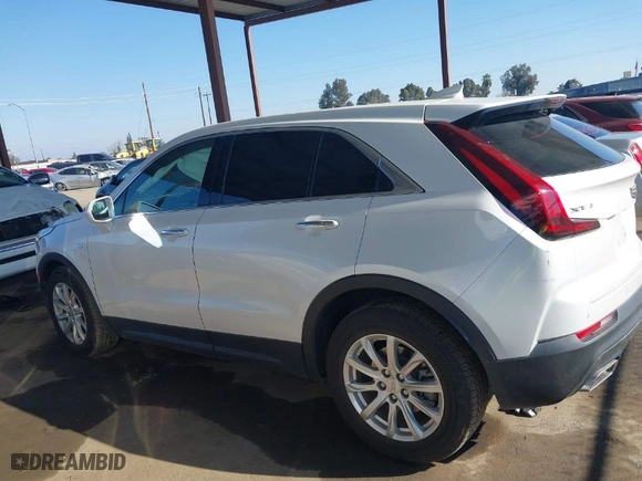 2020 Cadillac XT4 FWD Luxury with VIN 1GYAZAR45LF039362, listed as a IAAI auction lot 41445409 with 76,869 mi miles. Bid and sale history available at carsss.com. Image 15.