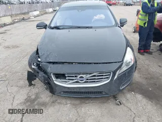 2013 Volvo S60 T5 with VIN YV1612FHXD2186540, listed as a IAAI auction lot 41428794 with 116,873 mi miles. Bid and sale history available at carsss.com. Image 12.
