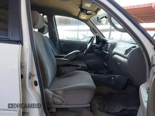 2004 Toyota Tundra SR5 with VIN 5TBDT44134S442463, listed as a IAAI auction lot 42058891 with 225,806 mi miles and . Bid and sale history available at DreamBid. Image 5.