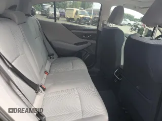 2024 Subaru Legacy Premium z VIN 4S3BWAF65R3009698, wystawiony jako Copart lot #60721555 z przebiegiem 18 847 mil mil oraz Szkoda całkowita • Salvage title. Historia ofert i sprzedaży dostępna na DreamBid. Obrazek 10.
