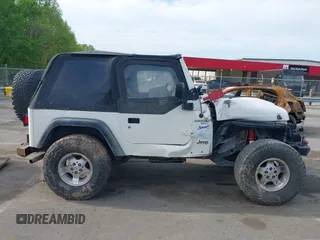 1998 Jeep Wrangler Sport with VIN 1J4FY19S5WP788331, listed as a IAAI auction lot 42027717 with 201,119 mi miles and . Bid and sale history available at DreamBid. Image 13.