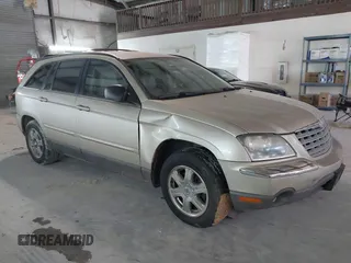 2006 Chrysler Pacifica Touring z VIN 2A8GM68436R622418, wystawiony jako IAAI lot #41333744 z przebiegiem 147 104 mil mil oraz . Historia ofert i sprzedaży dostępna na DreamBid. Obrazek 1.